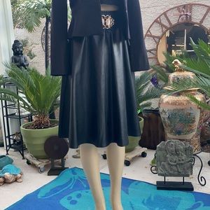 ▪️🖤▪️4E21 BLACK FAUX LEATHER SKIRT▪️🖤▪️